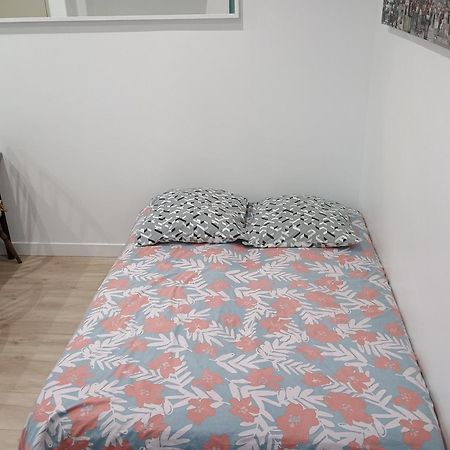 Paris Appartment 30 M2 Paris 2 Beds Subway Station 13 And 14 And 4 Saint-Ouen (Seine-Saint-Denis) Exterior foto
